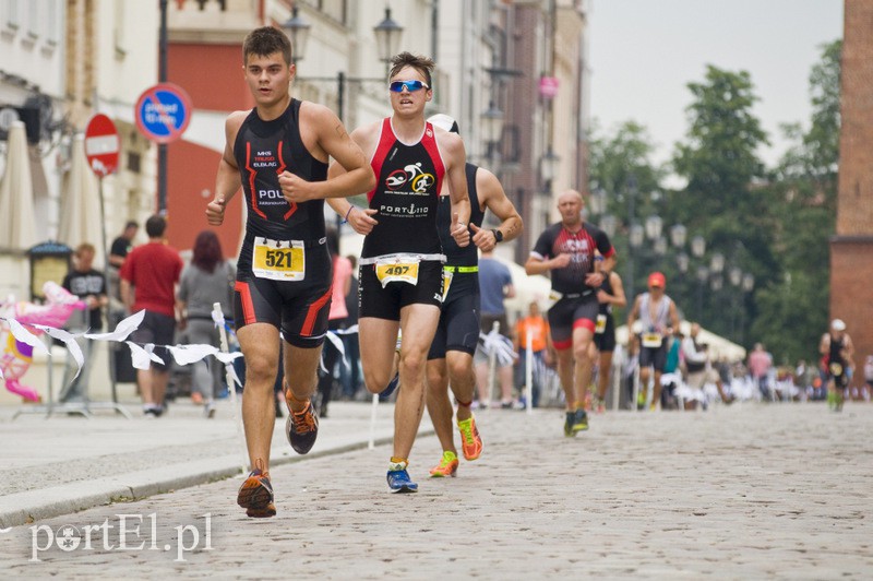  Ludzie z żelaza opanowali Elbląg zdjęcie nr 132544