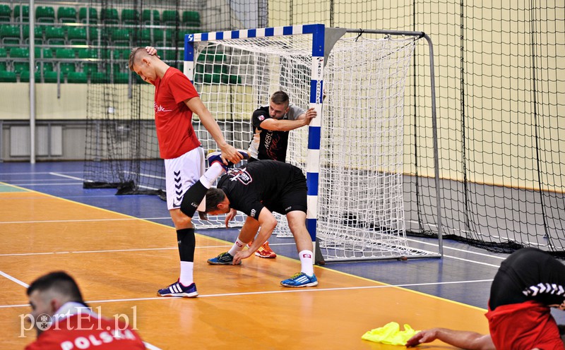 Meblarze wznowili treningi zdjęcie nr 132721