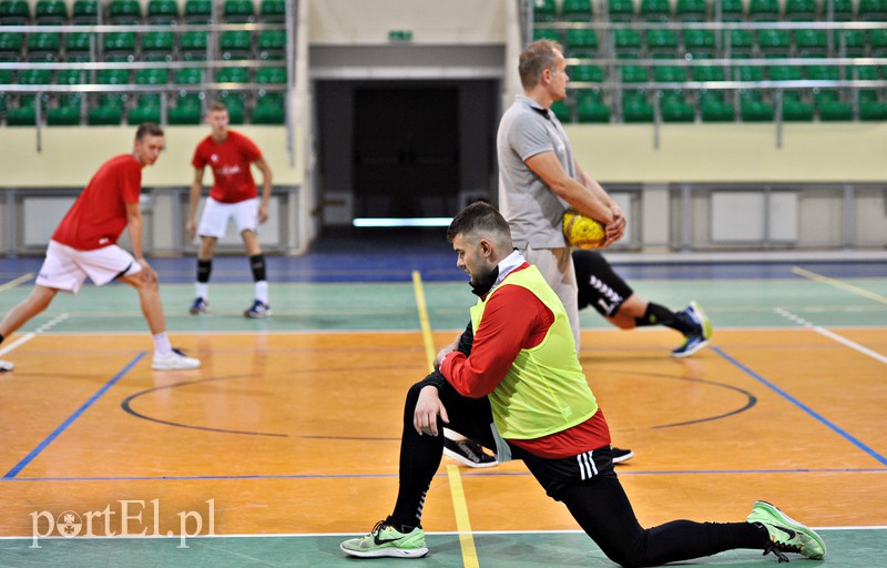 Meblarze wznowili treningi zdjęcie nr 132724