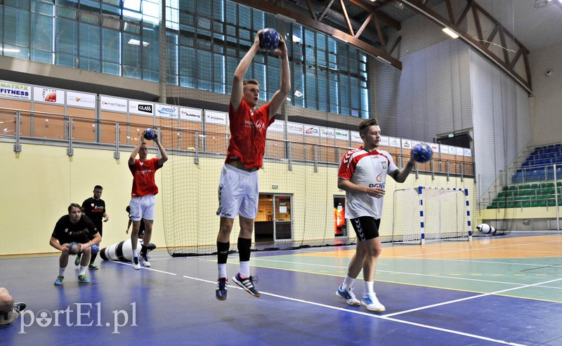 Meblarze wznowili treningi zdjęcie nr 132730