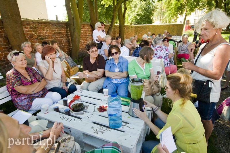 Bomba witaminowa uderzyła w seniorów zdjęcie nr 132760