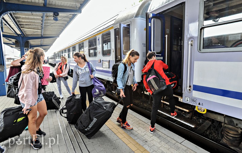 Start wyruszył na obóz  zdjęcie nr 132948