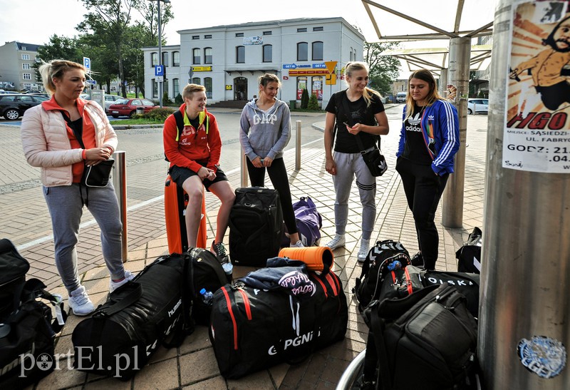 Start wyruszył na obóz  zdjęcie nr 132941