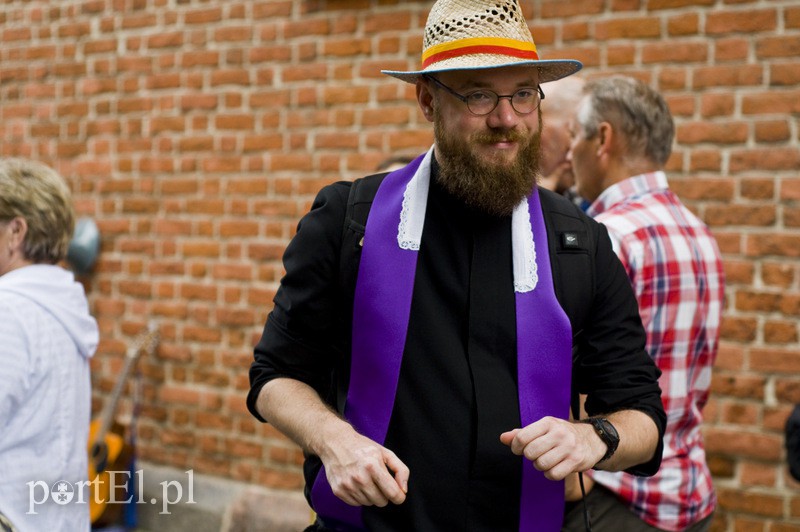 Maszerują na Jasną Górę zdjęcie nr 133166