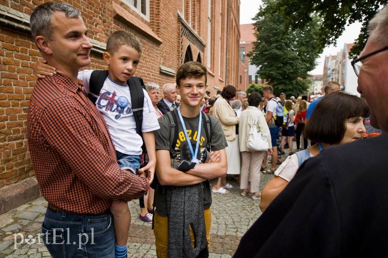 Maszerują na Jasną Górę zdjęcie nr 133158