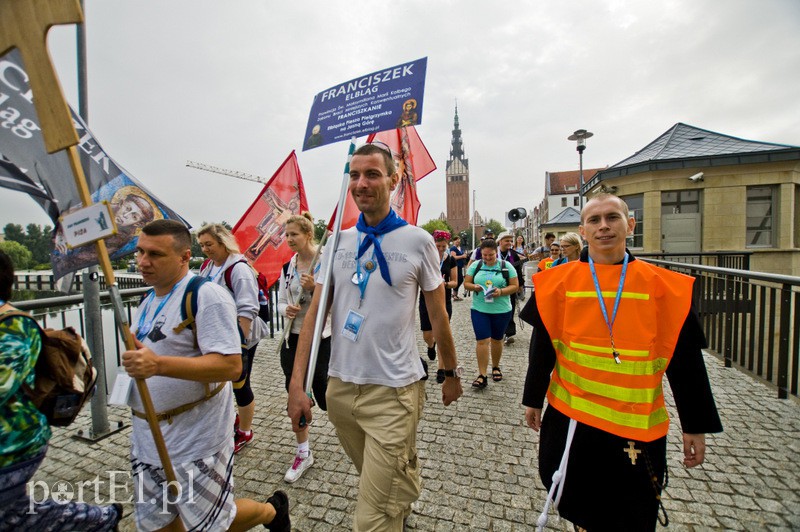 Maszerują na Jasną Górę zdjęcie nr 133178