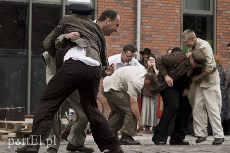  Historia wyszła na ulicę zdjęcie nr 133330