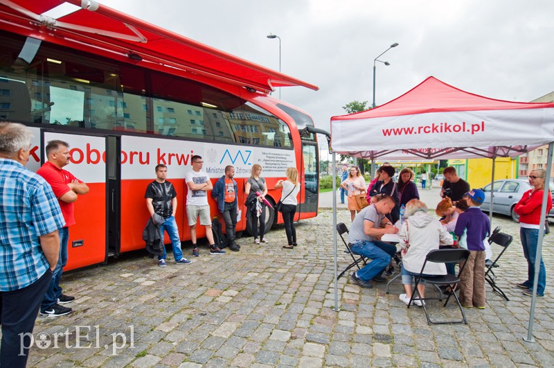  Krew zawsze w najwyższej cenie zdjęcie nr 133545