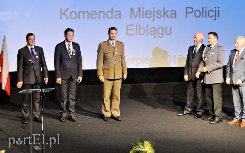 W prezencie nadzieja na nową komendę zdjęcie nr 133609