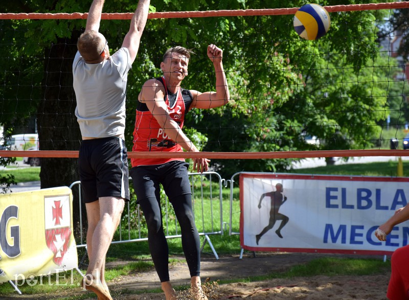 Zwyciężyła siła spokoju zdjęcie nr 133819