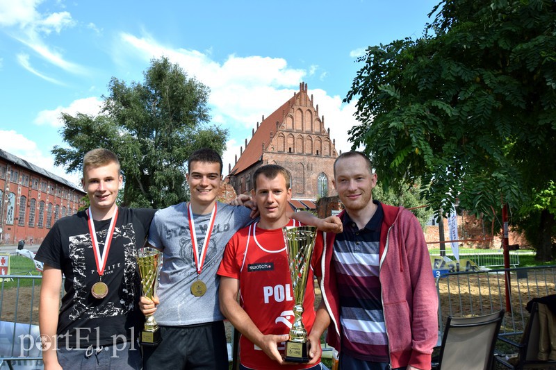 Zwyciężyła siła spokoju zdjęcie nr 133822