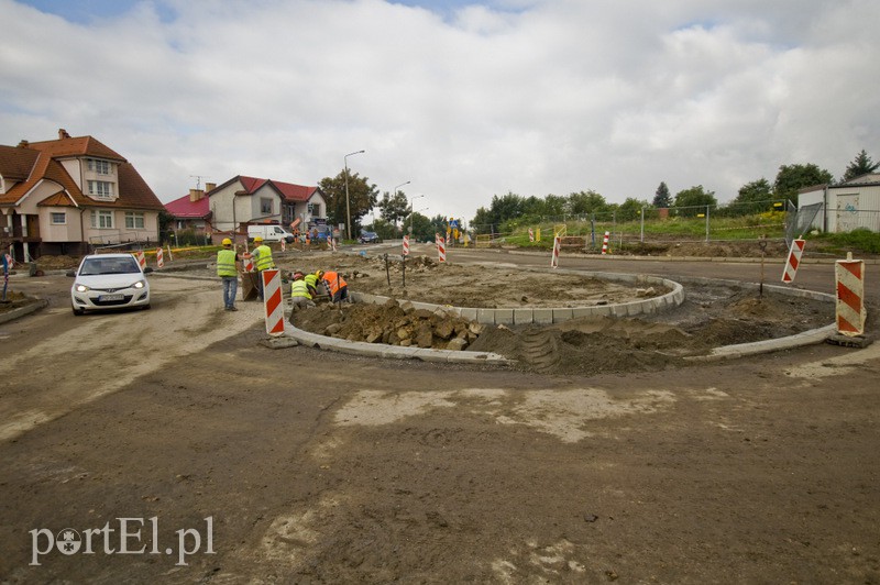 Na rondzie już jeżdżą zdjęcie nr 134472