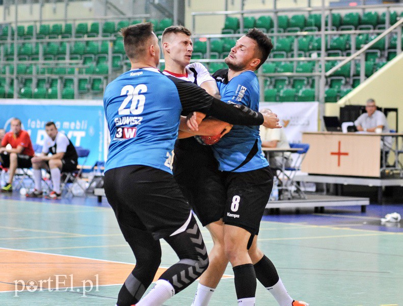 Meblarze lepsi od Wybrzeża, puchar zostaje w Elblągu zdjęcie nr 134682