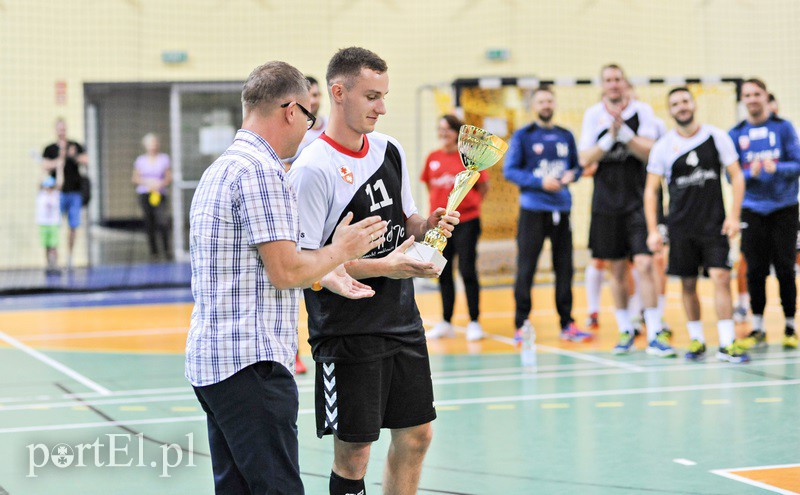 Meblarze lepsi od Wybrzeża, puchar zostaje w Elblągu zdjęcie nr 134700