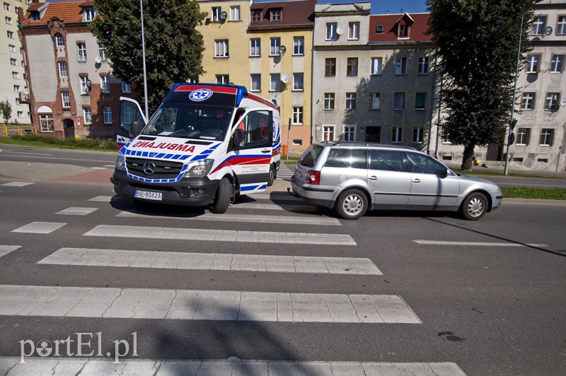  Znów potrącenie na przejściu dla pieszych zdjęcie nr 135003