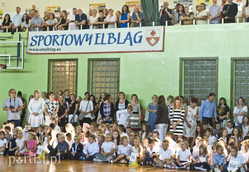  Pierwszy dzwonek z nadziejami i obawami zdjęcie nr 135022