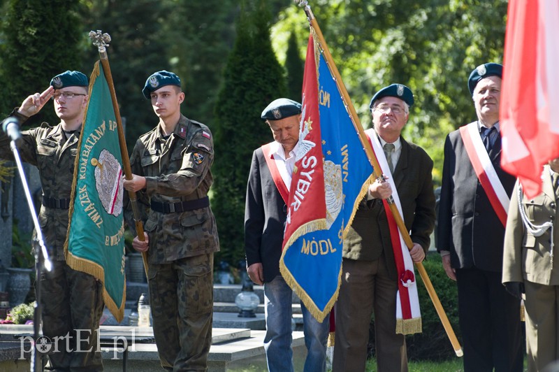  Za honor zapłacili krwią zdjęcie nr 135064