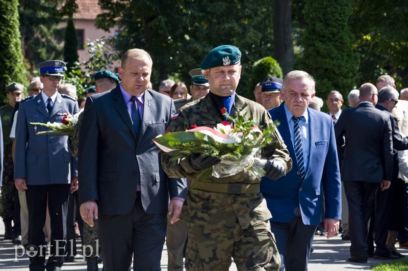  Za honor zapłacili krwią zdjęcie nr 135072
