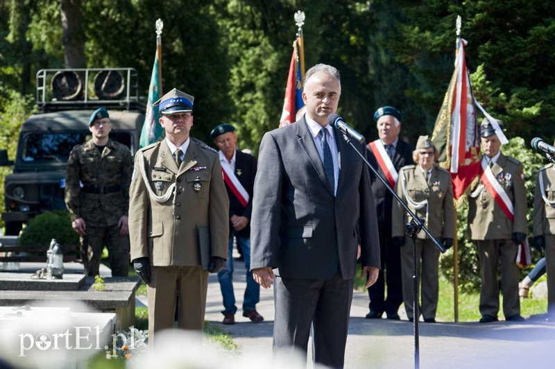  Za honor zapłacili krwią zdjęcie nr 135059