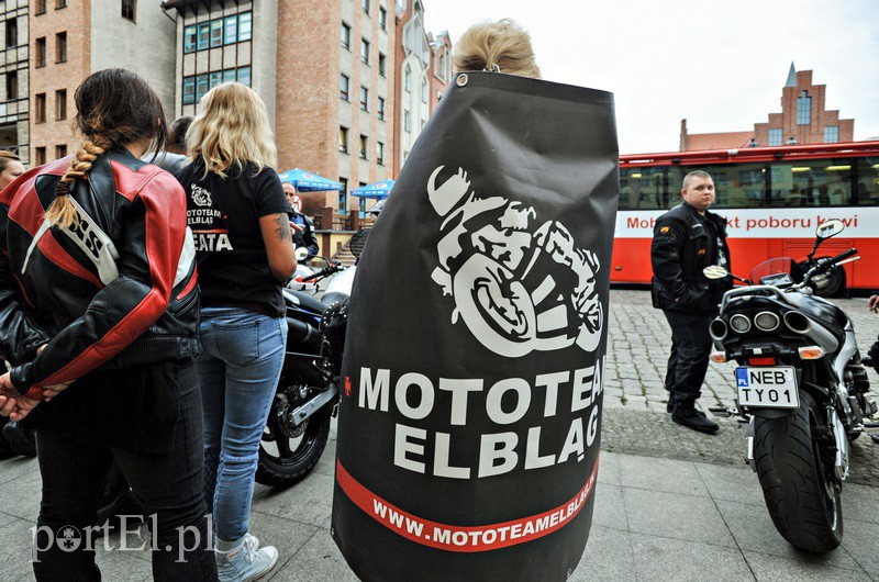 Krwiodawcy na motocyklach i z sercem na dłoni zdjęcie nr 135233