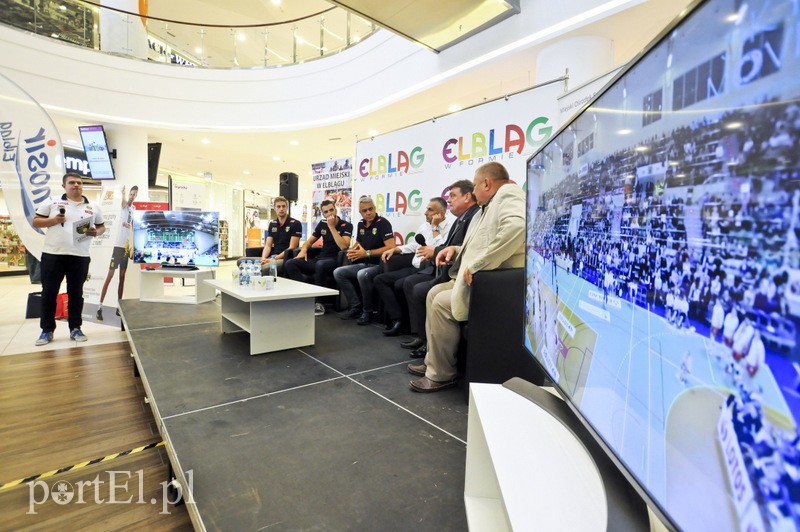 Siatkarskie autografy poszły w ruch zdjęcie nr 135496