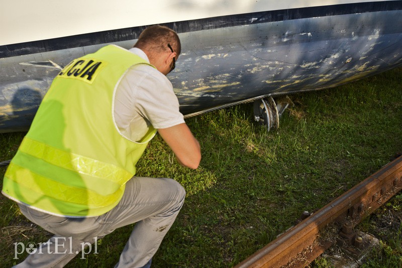  Wypadek na pochylni w Kątach zdjęcie nr 135572