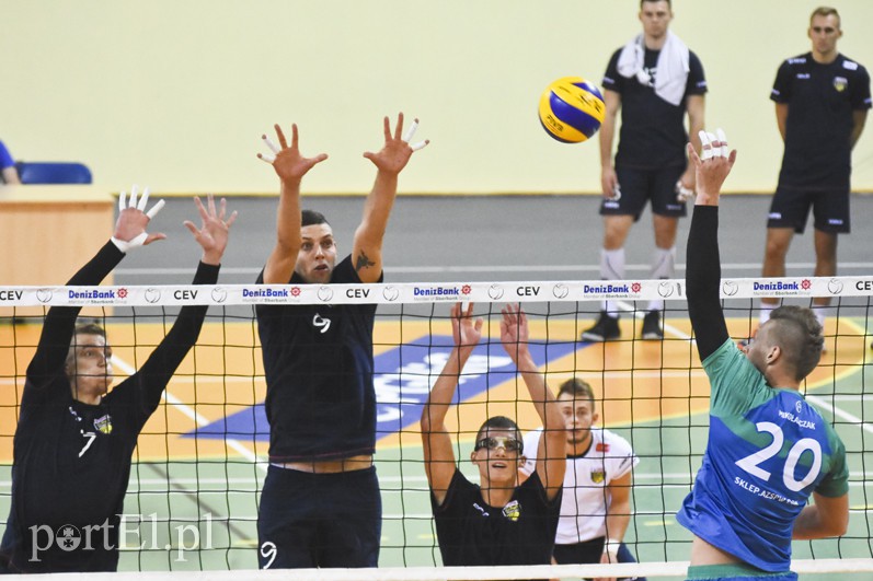  Warszawiacy podbili elbląską halę zdjęcie nr 135819