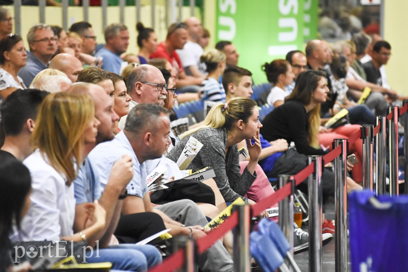 Elbląg  Warszawiacy podbili elbląską halę