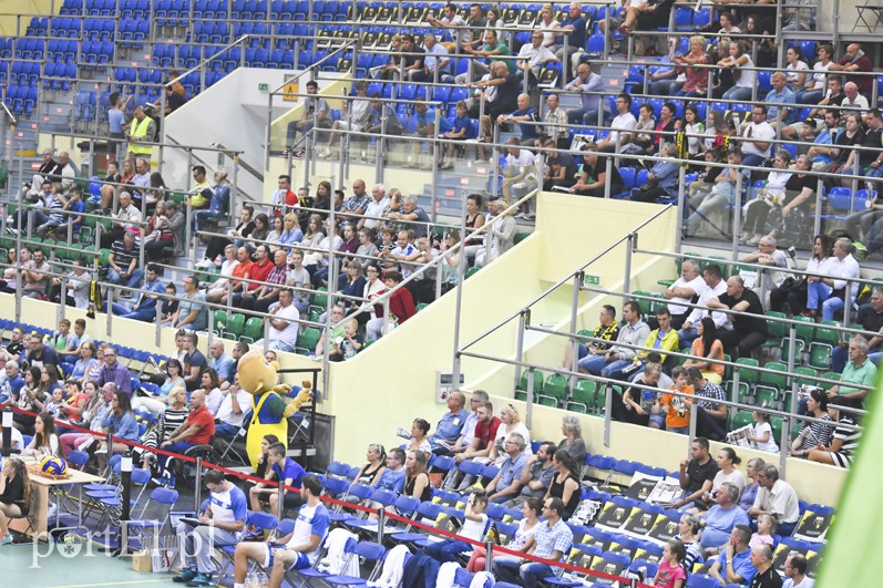  Warszawiacy podbili elbląską halę zdjęcie nr 135825