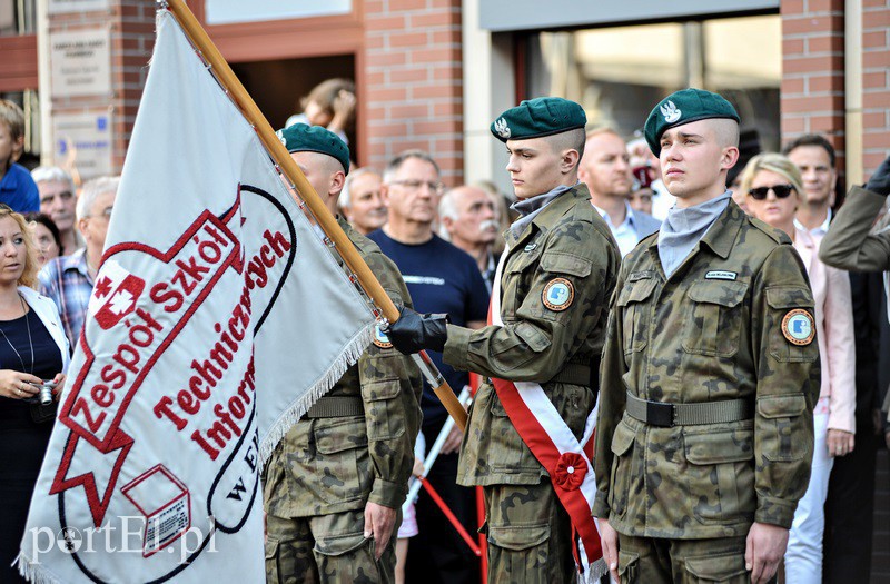 Żołnierze opanowali starówkę zdjęcie nr 136069