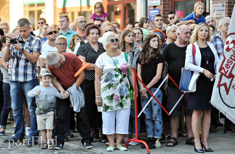 Żołnierze opanowali starówkę zdjęcie nr 136070