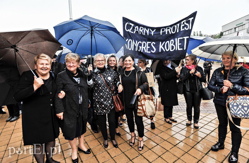 Milczący protest, głośny krzyk zdjęcie nr 137180