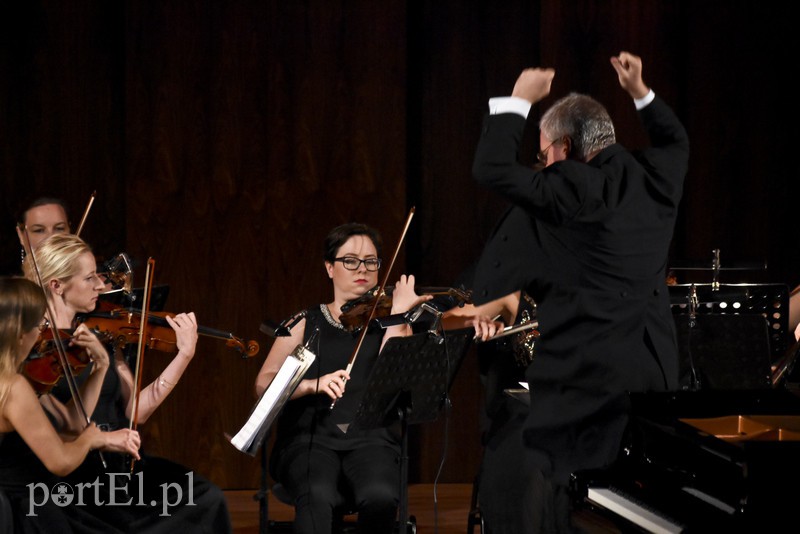 EOK znów zaskoczyła słuchaczy zdjęcie nr 137308