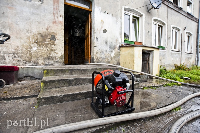 Pożar na Czerniakowskiej zdjęcie nr 137610