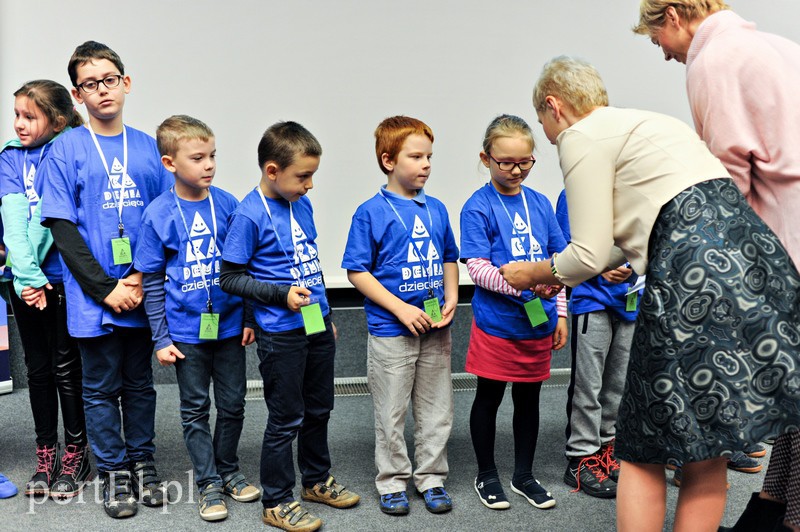 Mali studenci w krainie nauki zdjęcie nr 138644