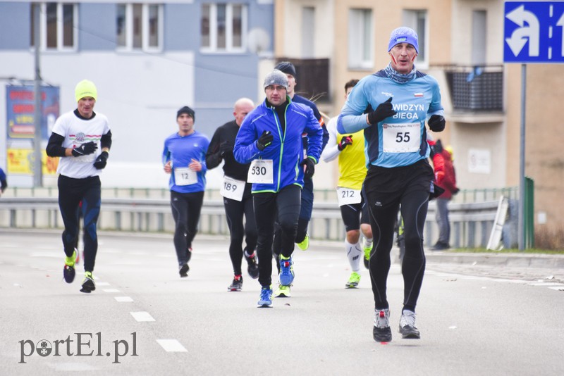 Rekordowy Bieg Niepodległości, biegacz z Olsztyna najszybszy zdjęcie nr 139678