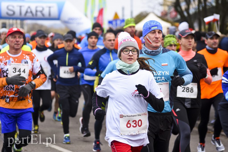 Rekordowy Bieg Niepodległości, biegacz z Olsztyna najszybszy zdjęcie nr 139662