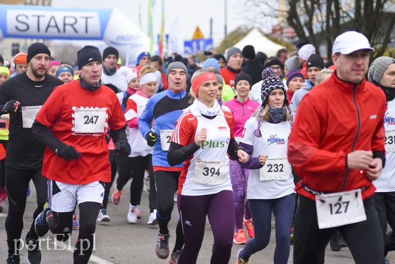 Rekordowy Bieg Niepodległości, biegacz z Olsztyna najszybszy zdjęcie nr 139667