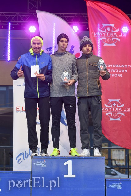 Rekordowy Bieg Niepodległości, biegacz z Olsztyna najszybszy zdjęcie nr 139716