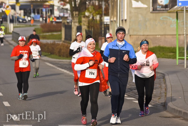 Rekordowy Bieg Niepodległości, biegacz z Olsztyna najszybszy zdjęcie nr 139703