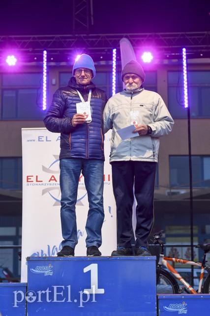 Rekordowy Bieg Niepodległości, biegacz z Olsztyna najszybszy zdjęcie nr 139726