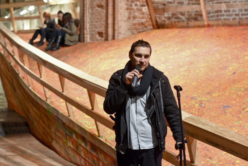 Człowiek człowiekowi... zdjęcie nr 140565