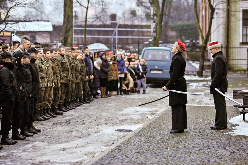 Maszerowali, jak kiedyś podchorążowie zdjęcie nr 140893