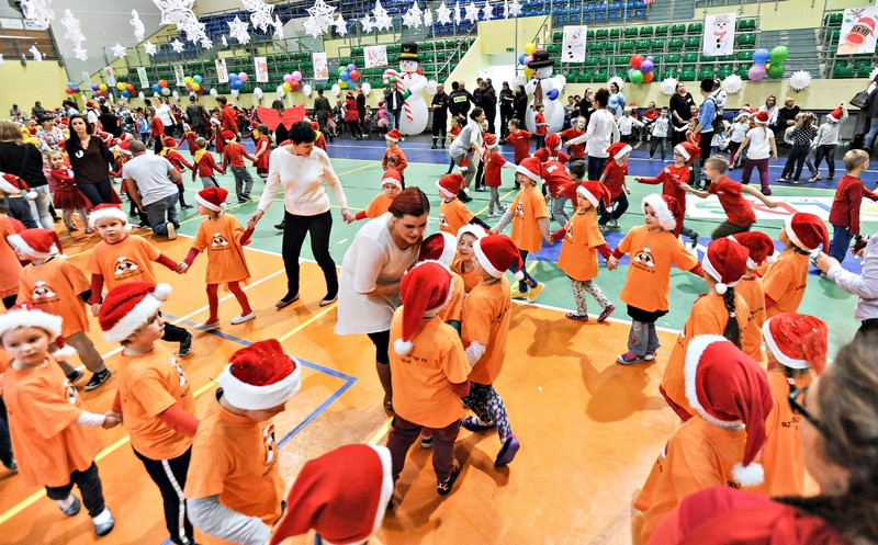 Mikołaj odwiedził przedszkolaków zdjęcie nr 141223