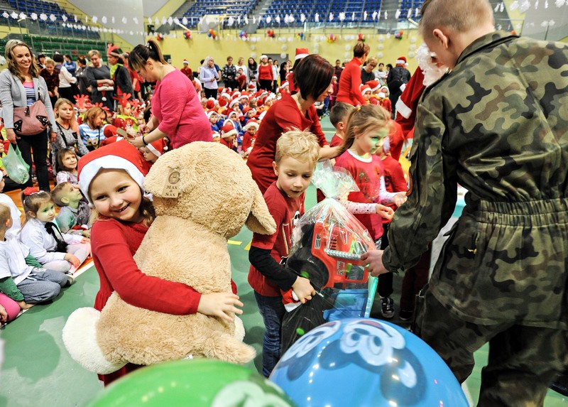 Mikołaj odwiedził przedszkolaków zdjęcie nr 141230