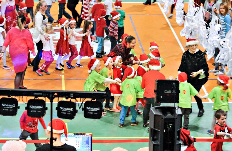 Mikołaj odwiedził przedszkolaków zdjęcie nr 141220