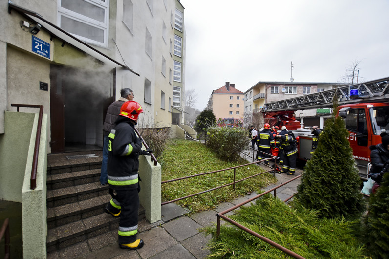 Pożar przy ul. Janowskiej zdjęcie nr 141357