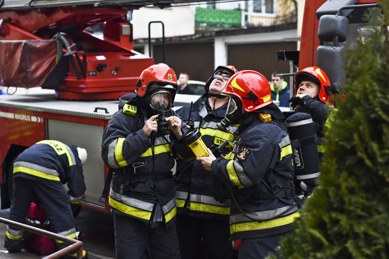 Pożar przy ul. Janowskiej zdjęcie nr 141359