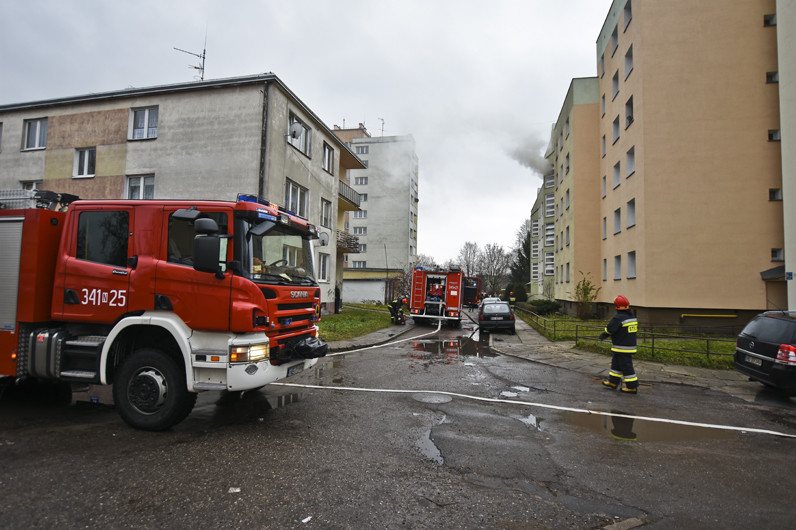 Pożar przy ul. Janowskiej zdjęcie nr 141355