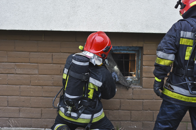 Pożar przy ul. Janowskiej zdjęcie nr 141364